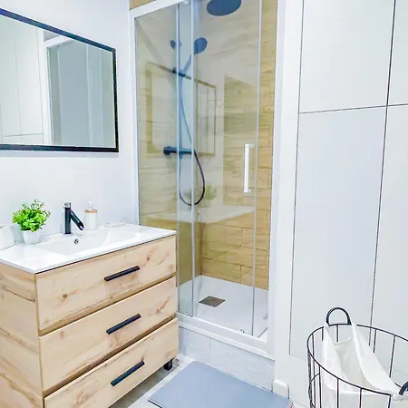 Moderne Quartier Thermal Vichy