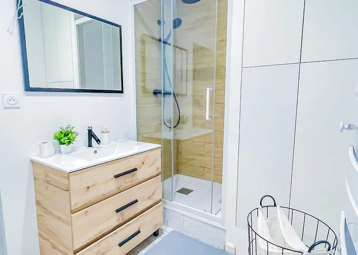 Moderne Quartier Thermal Vichy